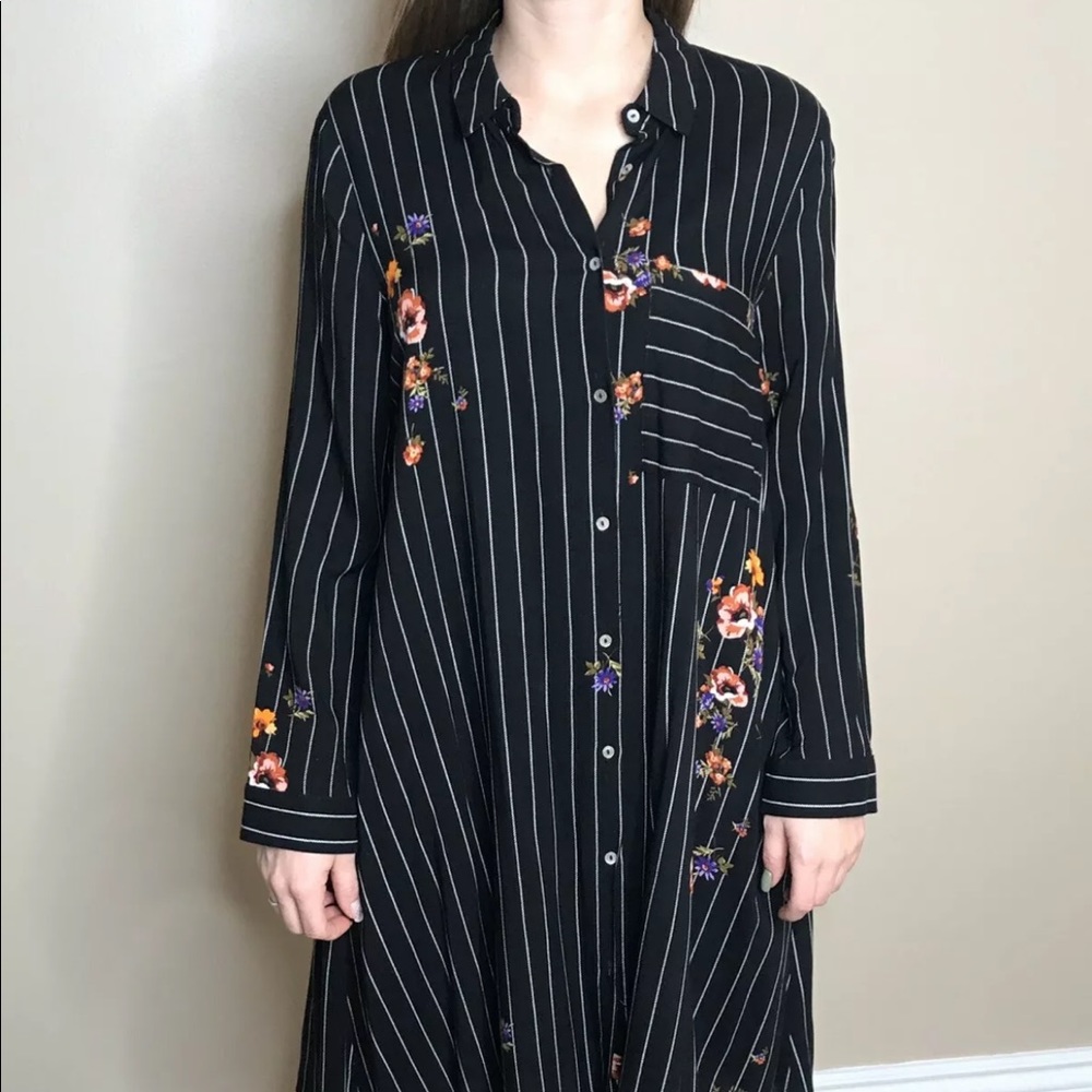 Stradivarius 🎱 Shirt Dress